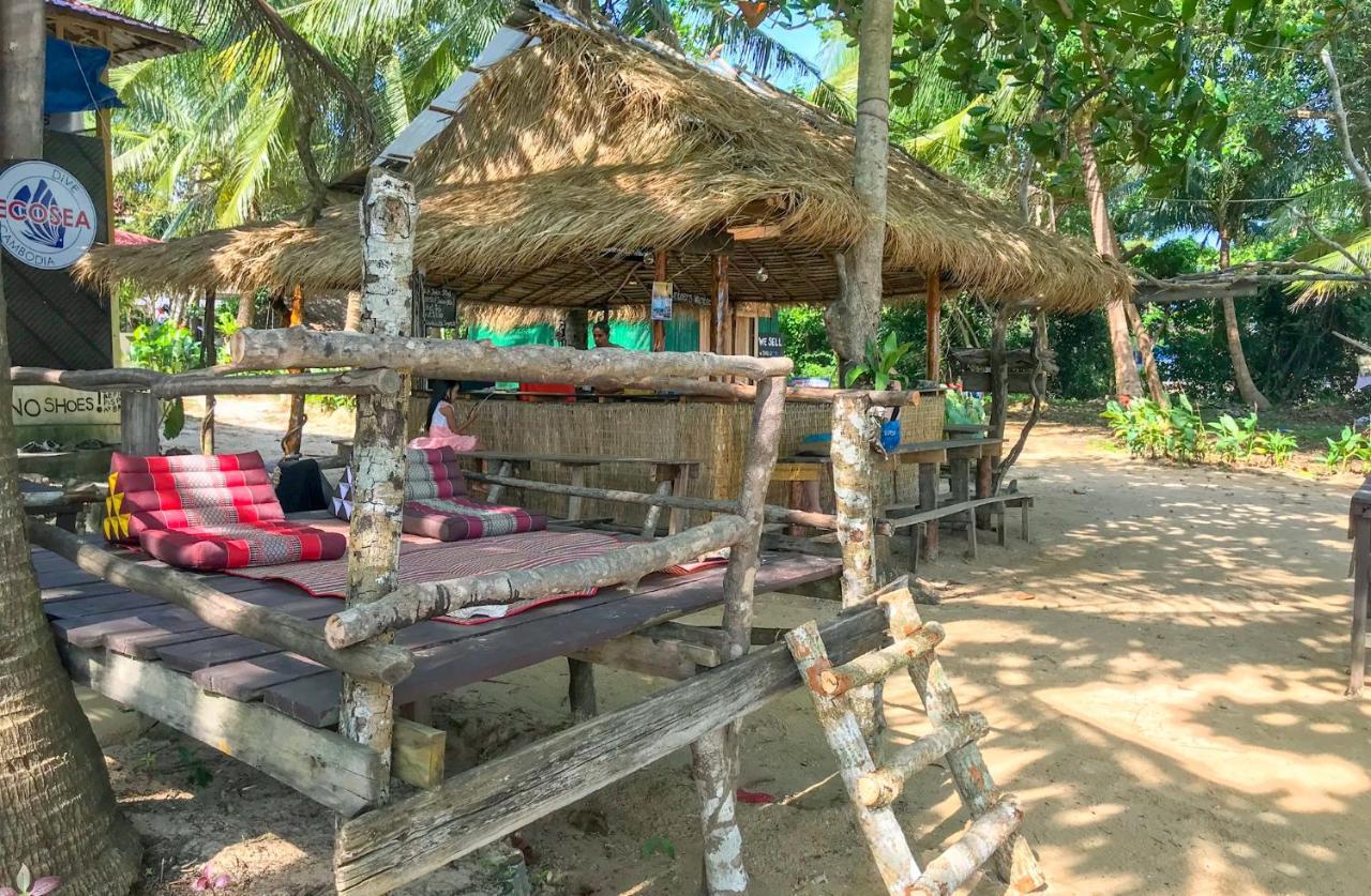 Yellow Moon M23 Koh Rong Sanloem Dış mekan fotoğraf